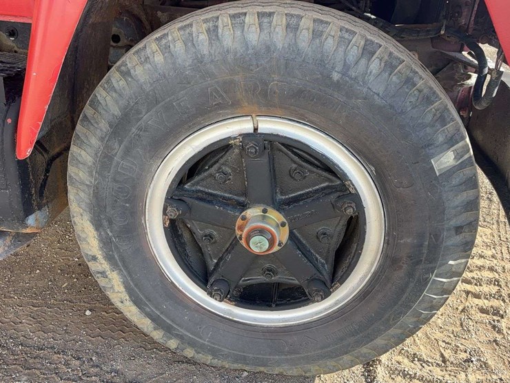 1968-international-f2000d-image-12