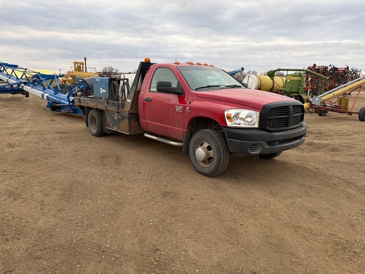 2008-dodge-3500-image-7