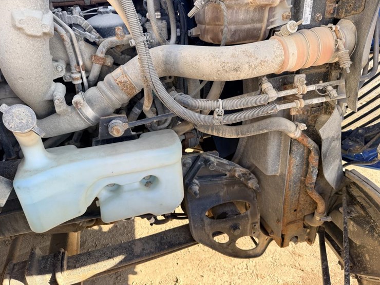 2017-international-prostar-image-47