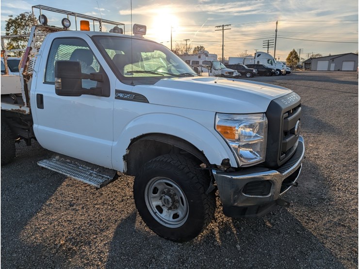 2011-ford-f350-image-4