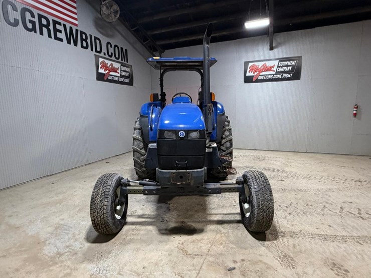 new-holland-tb110-image-8