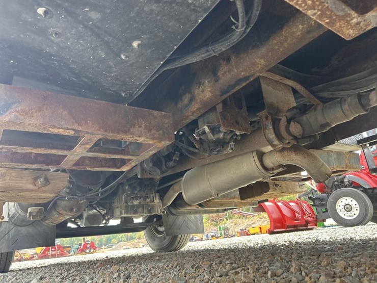 international-4000-image-72