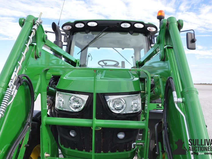 john-deere-6125r-image-13