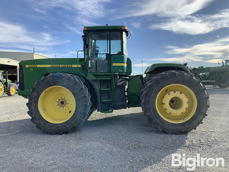 john-deere-9200-image-8