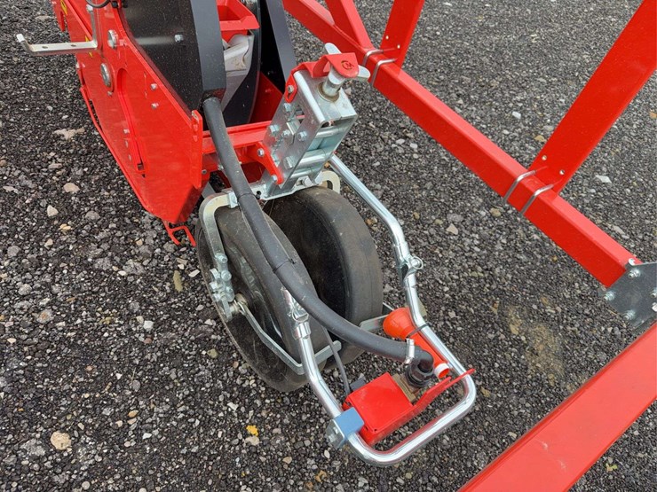 2021-checchi-&-magli-wolf-pro-image-28