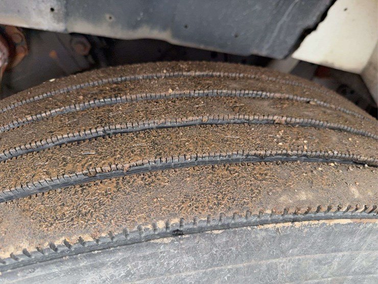 1997-international-4900-image-8