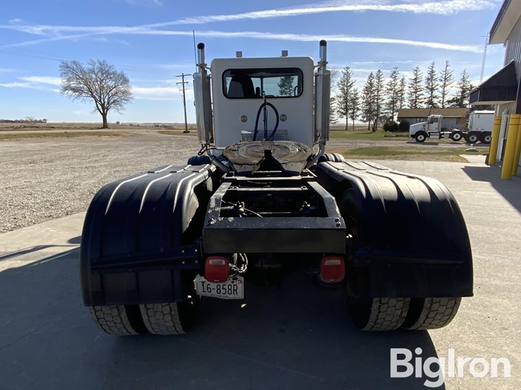 2006-peterbilt-379-image-6