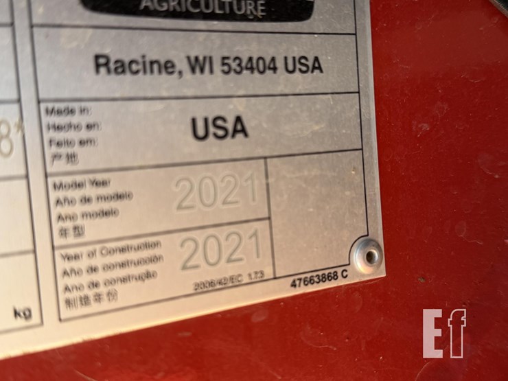 new-holland-roll-belt-560-image-26