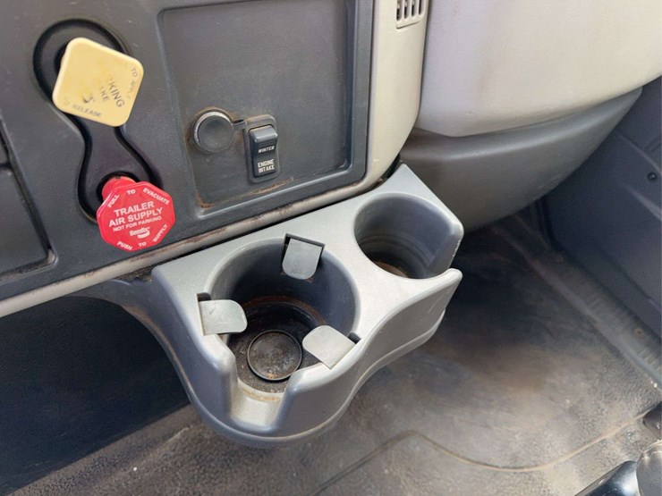 2013-international-workstar-7400-image-66