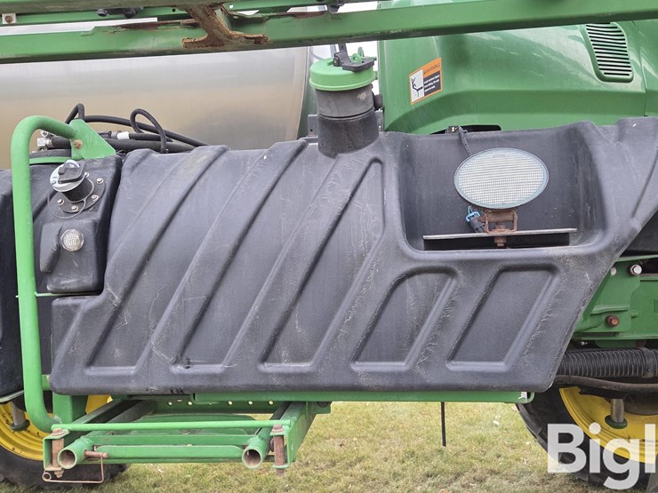 john-deere-r4038-image-17