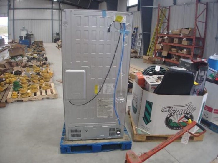 lg-33-in.-fridge-image-3