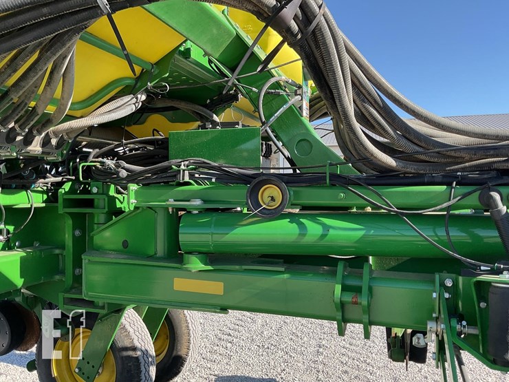 john-deere-1770-ccs-image-28