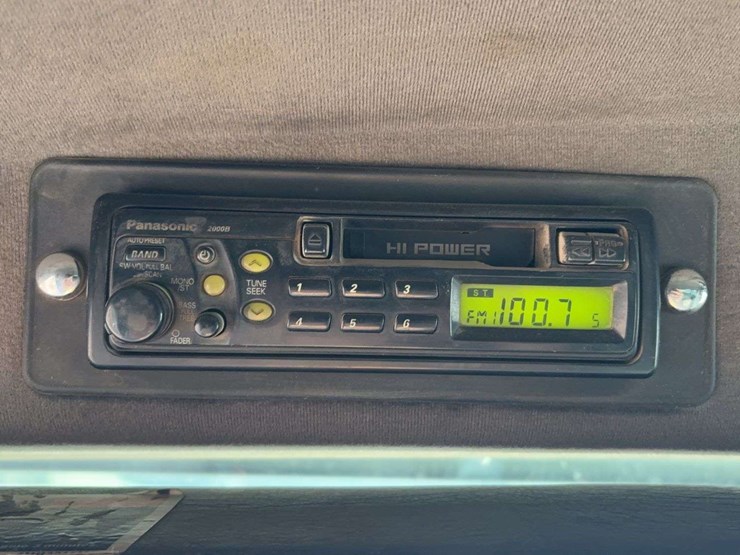 1999-mack-cl713-image-43