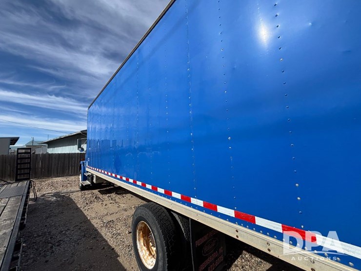 freightliner-fl106-image-15