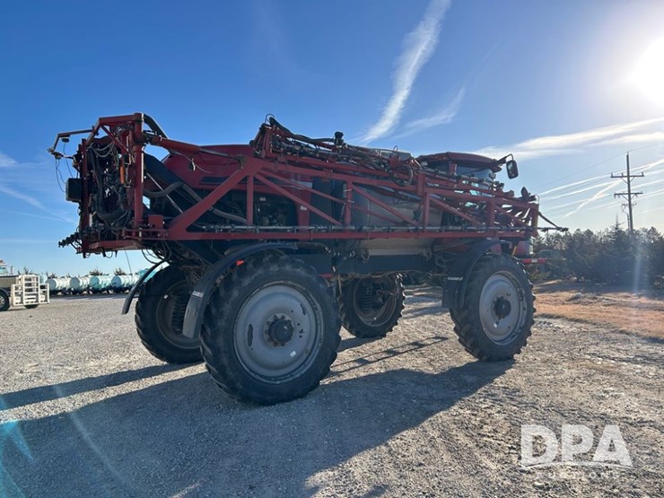 case-ih-patriot-4440-image-9