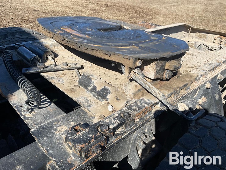 2007-sterling-at9500-image-10