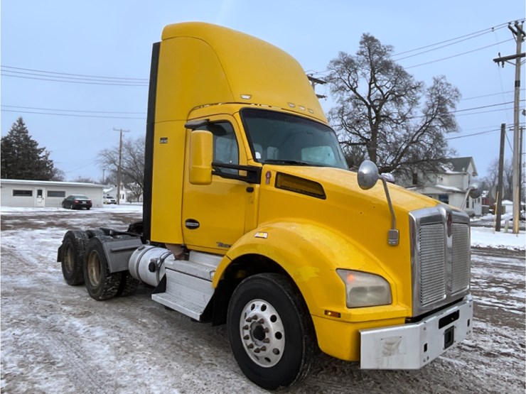 2019-kenworth-t880-image-5