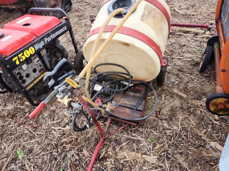 yard-sprayer-image-1