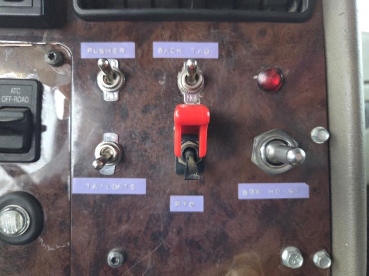 2007-international-paystar-5600i-image-71