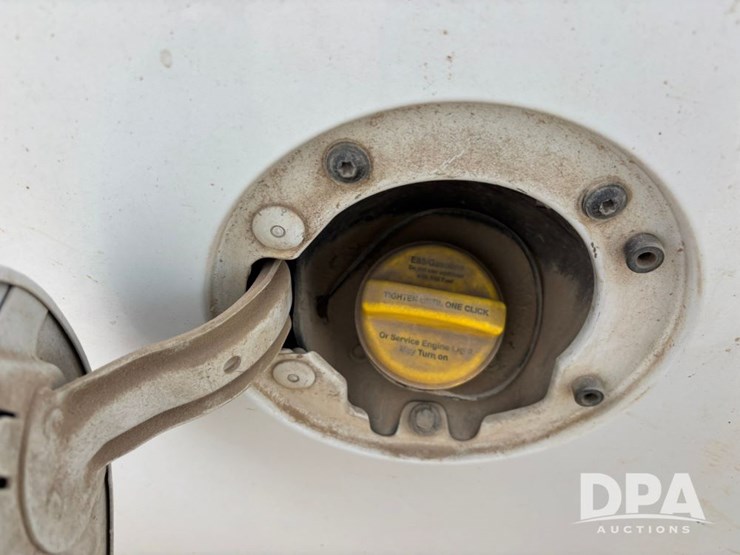 chevrolet-silverado-2500hd-image-25