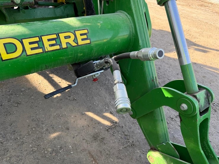 john-deere-6310-image-11