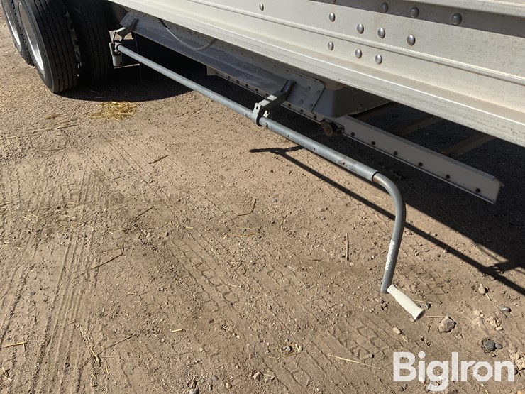 stoughton-grain-trailer-image-16