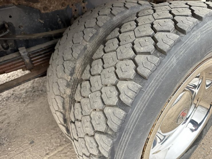 2007-ford-f650-image-49