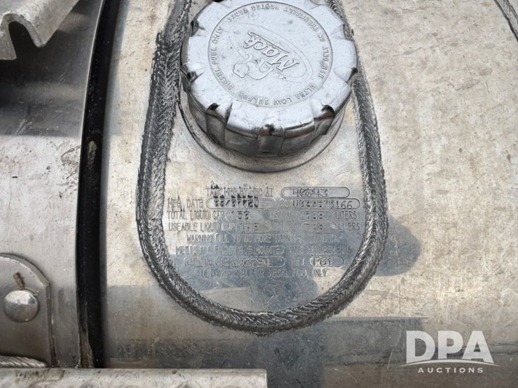 2017-mack-pinnacle-chu613-image-26