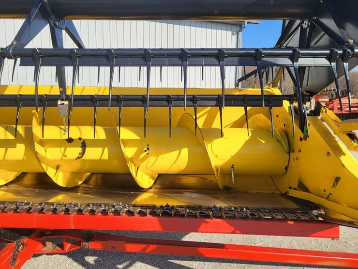 new-holland-74c-image-18