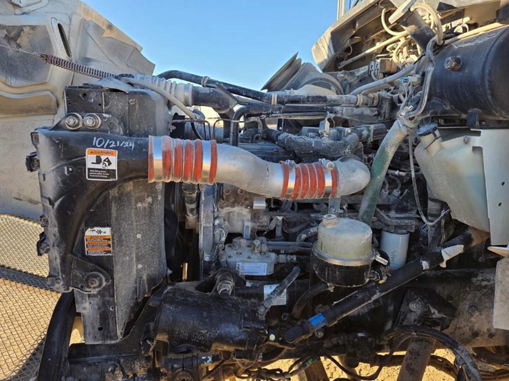 kenworth-t300-image-11