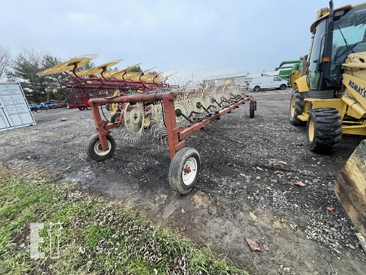 hesston-3983-image-7