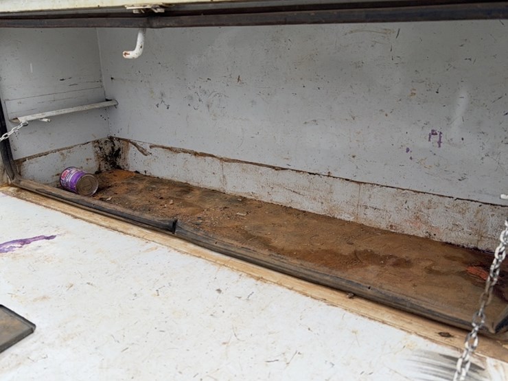 chevrolet-3500-image-17