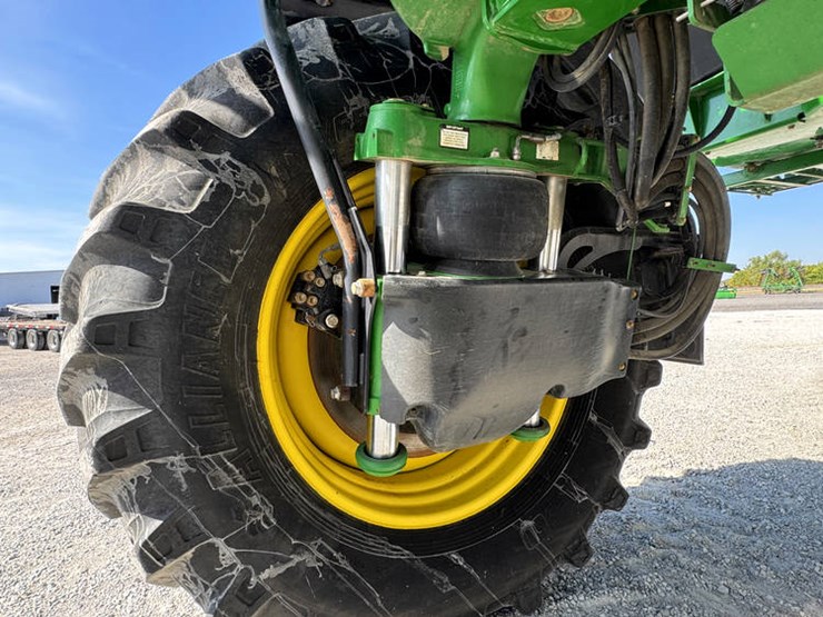 john-deere-r4038-image-49