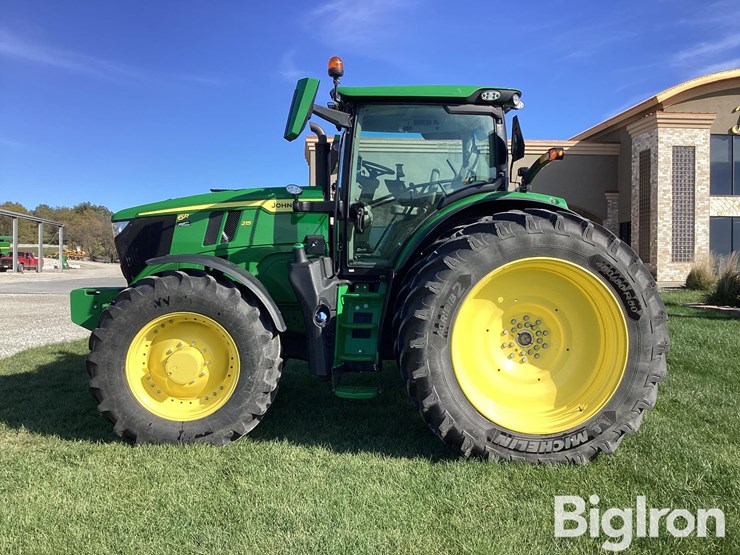 john-deere-6r-215-image-8
