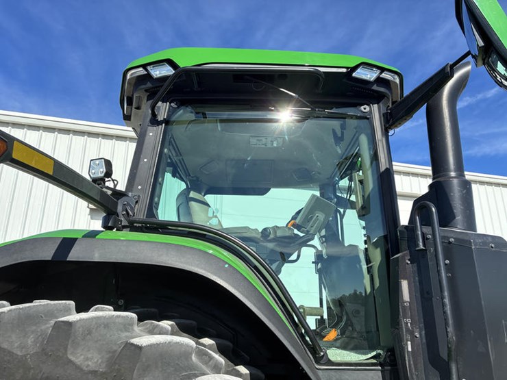 john-deere-8r-340-image-24