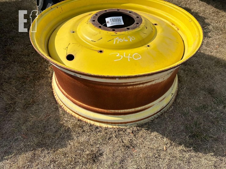 john-deere-10-image-2