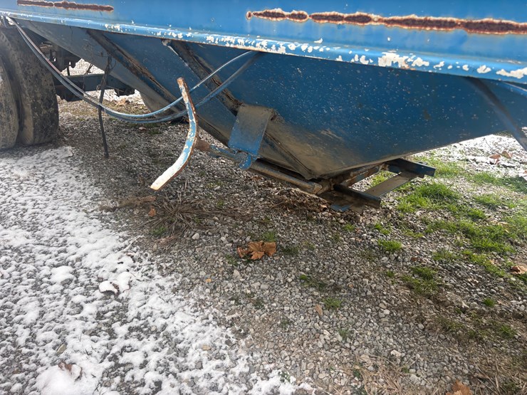 #1548-•-hopper-bottom-traiker-image-4