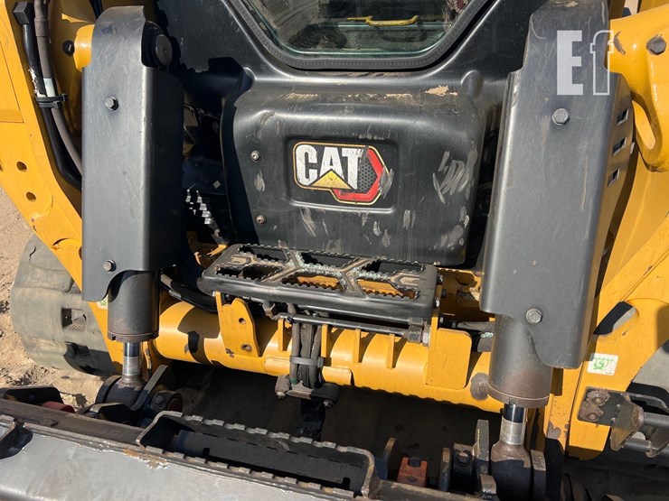 caterpillar-255-image-10