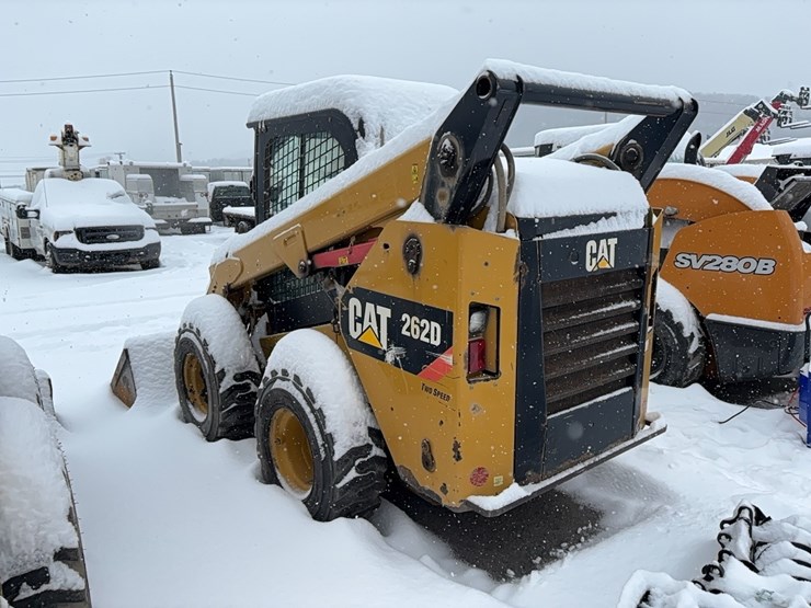 2015-caterpillar-262d-image-5