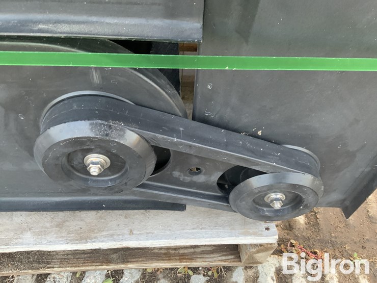 raaft-pivot-tire-tracks-image-20