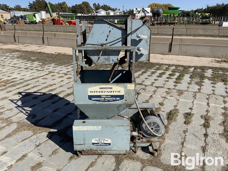 harveststore-wa-ro-matic-roller-mill-image-4