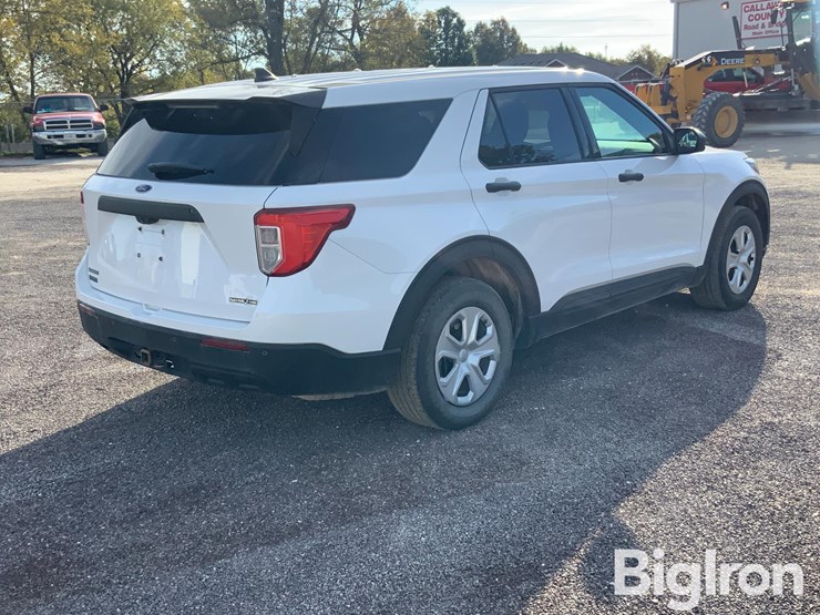 ford-explorer-police-interceptor-image-5