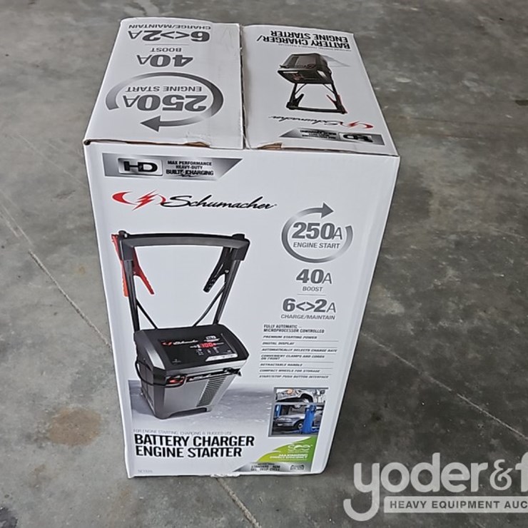 Unused 250 AMP Professional Roll Around Schumacher Wheel Charger 6/12v