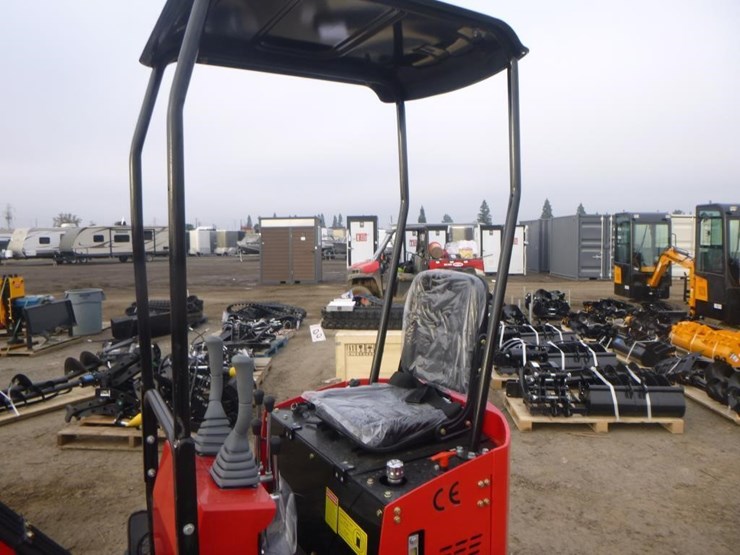 2025-vicsec-vc13-hydraulic-excavator-image-18