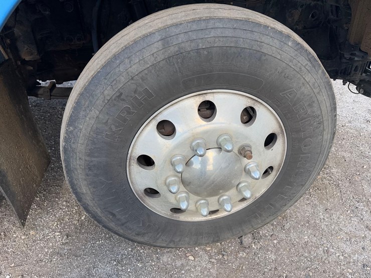 2016-kenworth-t880-image-6