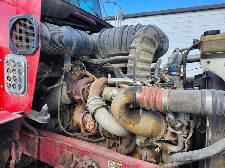 2011-kenworth-t800-image-29