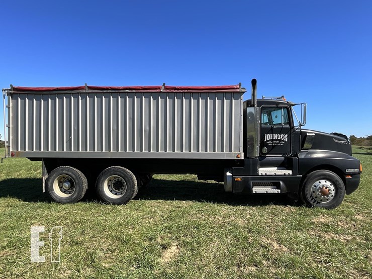 1988-kenworth-t600-image-2