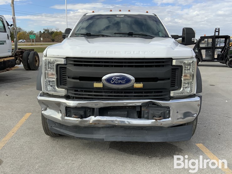 ford-f450-xl-image-2