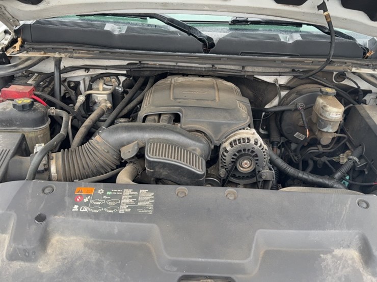 #3017-•-2013-chevy-silverado-z71-pickup-truck-image-22