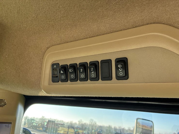 john-deere-9870-sts-image-104